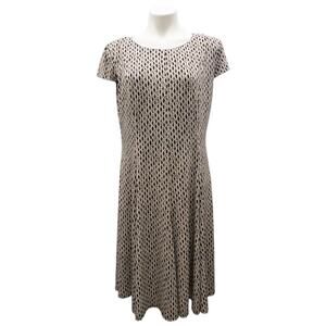 Jessica Howard Fit and Flare Dress Women's size 16 Short Sleeve Tan Black